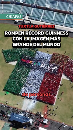 Miles de personas rompieron un Récord Guinness con la imagen más grande del mundo de una playera humana; la actividad se realizó en el estadio Víctor Manuel Reyna en Tuxtla Gutiérrez #NoticiaAlMomento #TuDiarioVivir #CuartoPoderMx #Chiapas #México | Cuarto Poder Mx