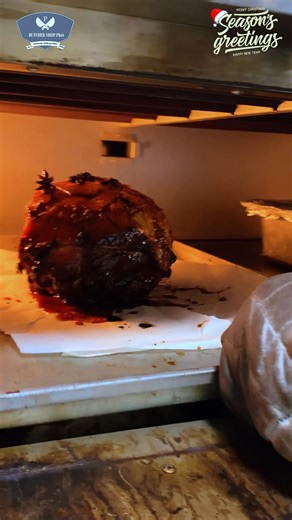 🇬🇧 SEASON'S GREETINGS! YOUR ULTIMATE FEAST IS READY! ❄️ Skip the kitchen stress! Butcher Shop Plus brings the authentic "Season's Greetings" feast straight to your table. ---------------------------------- 🇻🇳 SEASON'S GREETINGS - ĐẠI TIỆC MÙA LỄ HỘI TẠI GIA! ❄️ Muốn tiệc to nhưng ngại vào bếp? Để Butcher Shop Plus lo trọn gói thực đơn "Season's Greetings" cho bạn! --------------------------------- 📍 BUTCHER SHOP PLUS 🏠 64 Le Quang Dao Str, Da Nang - Hotline: 0355.205.255 🏠 15 My Da Dong 1