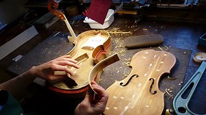 mach LAUT! - Instrumentenbauer als Handwerk - Florian Bartsch, Geigenbauer