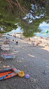 Plaža "Podgora" w Chorwacji ❤❤ #podgoracroatia #podgora #beach #beachlife #plaza #plaża #croatia #chorwacja #kroatien #dalmatia #dalmacja #adriaticsea | Adriatyka.pl Chorwacja noclegi domy apartamenty pokoje