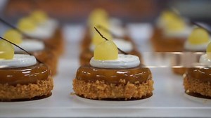 Don't miss this new event in Paris! I have received a press accreditation for the three days so count on me to cover this promising 1st edition. And perhaps see you in Paris next week! :) #salondelapatisserie #paris #cakedesign #cakedecorating | Patricia Creative Cakes