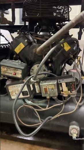 Changing oil pump on Copland compressor #refrigeration #copeland #compressor #subscribe #learning