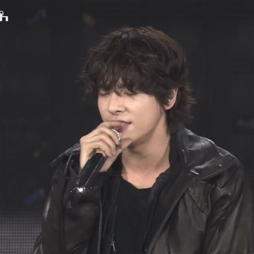 JAKEY on Instagram: "JAKE INTRODUCING & SINGING "SLEEP TIGHT" ✨ HIS VERY FIRST SELF-COMPOSED SONG!! I'M SOOO FREAKING PROUD OF YOU MY LOVEEEEE 😭😭😭♥️"