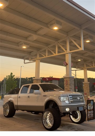 jack (@jack.friedman1)’s video of 10th gen f150