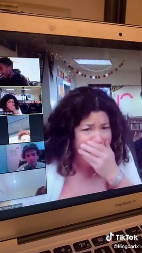 The class looked disgusted, follow insta kingcarlx #fyp #dontletthisflop #prank #foryoupage #comedy #zoom #zoomprank #WorldSeries #GamingLife #viral