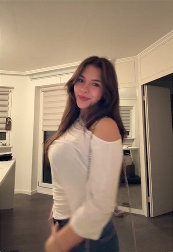 finally friday ⭐️ #friday #goingout #night #outfit #weekend