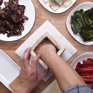 You've never had a cheesesteak like this before 😍! FULL RECIPE: https://tasty.co/recipe/cheesesteak-skewers-in-a-box Want everything in our Kitchen? Shop our essentials HERE: http://bit.ly/2mDH23E - We may make some $$ if you buy! | Tasty