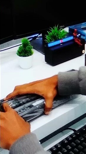 Unboxing The Donner Synthesizer