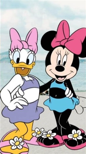 Minnie Mouse X Daisy Duck Walking Edit #disney #capcutedit