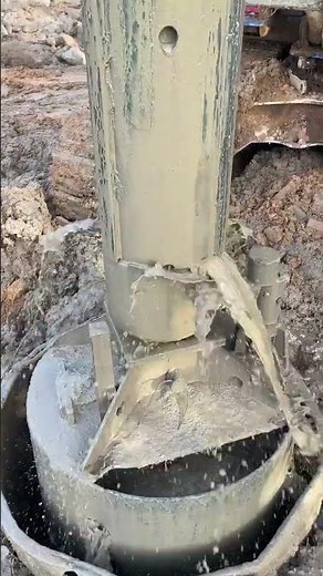 Quicksand Water Pile - An Easy DIY Kids' Science Experiment