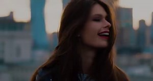 43 reactions | Super Soco CPX | City Power!⁠ ⁠ Double Battery Pack  for a 140km range and 90 km/h max speed!⁠ ⁠ USB charging port, one-push reverse button,⁠ wind shield, LED lights, and unique comfort!⁠ ⁠ ⁠ Super Soco CPx. Get ready to WOW the city. Discover more @ https://en.vmotosoco.com/cpx-overview/ | Vmoto | Facebook