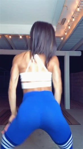 #tiktokdance #dance #dancechallenge #dancevideo #dancetutorials #dancetiktok #dancetrends #fyp #foryou #fitbody #editingtips #over30 #fitgirls #sexy