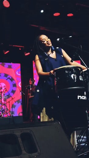 Feli Nandi Chipendo on Instagram: "Mibvunzo yacho, haina mhinduro, rwendo rwacho haruna zambuko, rune jambwa! Handizivi akapara mhaka. 📍: 7 Arts Theatre: NWFN"