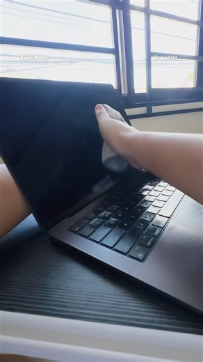 POV: You’re cleaning your MACBOOK 🧼💻