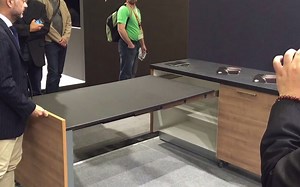 Atim 展会伸缩桌展示