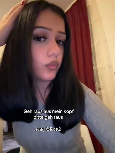Explore the Long Bob Cut Trend at Pützchens Markt 2025