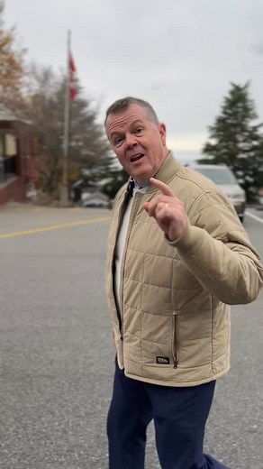 Today is World Kindness Day! We decided to head into one of our schools, Henderson Elementary, with our Superintendent, Paul McKenzie, to find out what kindness means to our students. Watch this video to hear what they had to say!🌻💛 #WorldKindnessDay #qathetschooldistrict | qathet School District