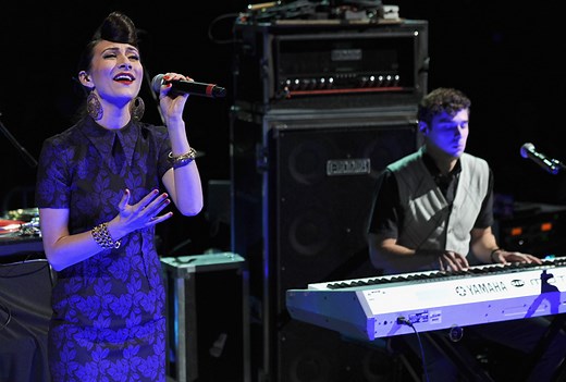 Karmin Perform on 'Saturday Night Live'