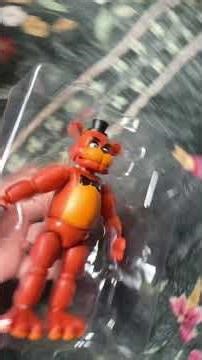 World of fnaf series2 Freddy unboxing