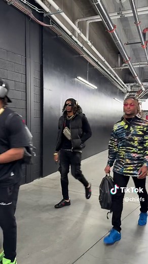 Best Fit Check Outfits for Super Bowl LVIII Chiefs vs. Las Vegas