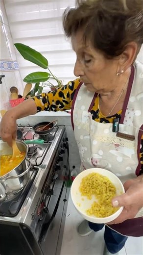 Beans with hominy!!! They're incredible: creamy, soft, delicious recipe this Thursday at 6:00 PM