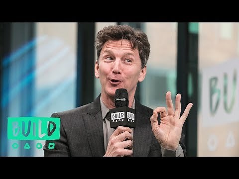 Andrew McCarthy Reflects On "Weekend at Bernie's"