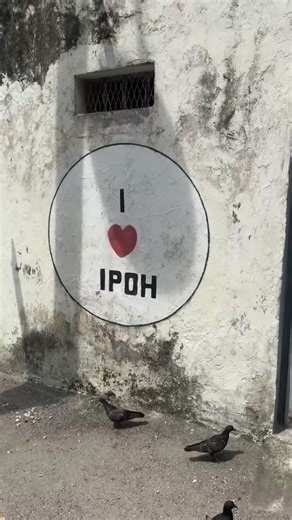 Exploring Stunning Street Murals in Ipoh