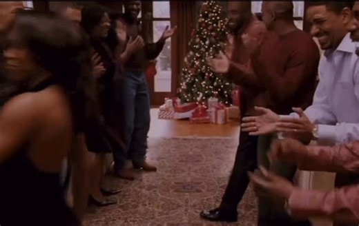 moldedbyculture on Instagram: "This Christmas (2007) 🎄 Set over one holiday weekend, This Christmas follows the Whitfield family as they reunite under one roof after years of distance, secrets, and unresolved tension. What starts as a joyful homecoming slowly reveals buried emotions, complicated relationships, and the realities of growing up and growing apart. The film balances humor, warmth, and drama, using the holiday setting as a backdrop for honest conversations about family, love, and acc