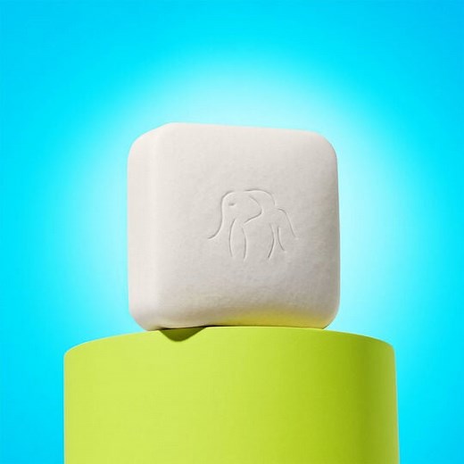 Clarifying, balancing facial cleansing bar | Drunk Elephant