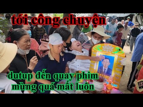 Tới công chuyện du túp đến quay phim mừng quá đăng xuất luôn