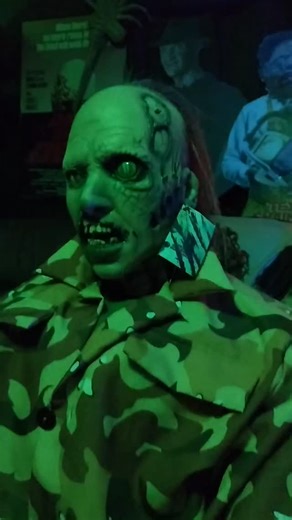 sawyermedia on Instagram: "Sawyer media collection highlight.. The Texas Chainsaw Massacre 2 (1986) Anchor Bay VHS Collector's Edition. #vhs #horrormovies #texaschainsawmassacre2"