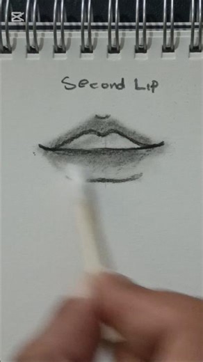 Drawing lips in different ways ✨#drawing #tutorial #art #hoe #howtodraw #shorts