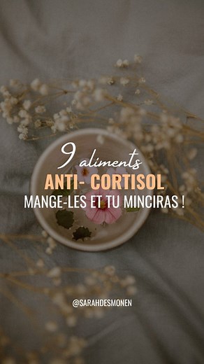 Tu veux plus d’énergie, de clarté et de vitalité ? Commence par nourrir ton corps comme il le mérite. Ce que tu manges n’est pas juste du carburant. C’est de l’information. Chaque aliment envoie un message à ton cerveau, à tes cellules, à ton énergie vitale. Tu veux vibrer plus haut ? Alors choisis consciemment ce que tu mets dans ton assiette. Voici 9 aliments puissants pour booster ton corps et ton mental : 1. Betterave = nitrates → stimule la circulation, l’oxygène, la performance. 2. Œufs de