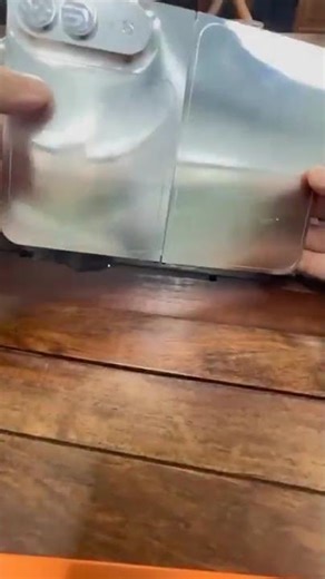 iPhone 18 fold demo unit first leaked 🤯🤯#shorts #apple #iphone #iphone18 ￼