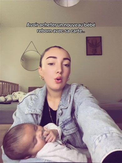 Avoir acheté un bébé reborn avec sa carte — sa réaction étonnée