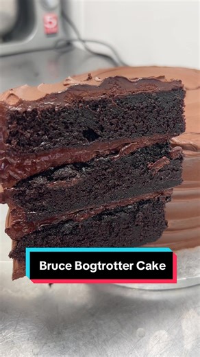 Recreating the Famous Bruce Bogtrotter Cake from Matilda Movie