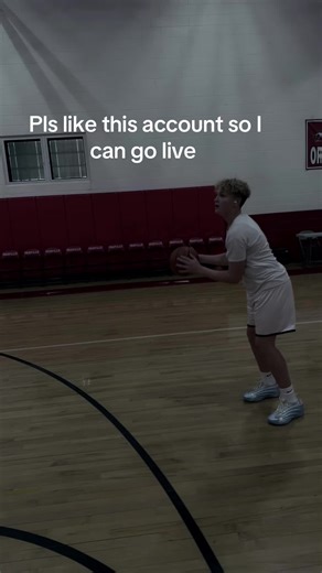 ADEN live account (@aden.live.account)’s video of live stream