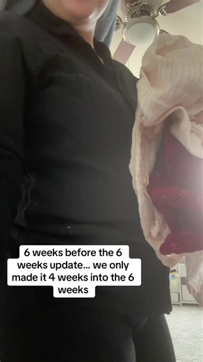 Thankfully everything was done on my list anyways except for grocery shopping and meal prepping. (I lowkey had a feeling) We ended up going grocery shopping later in the week when my mom was in town and it worked out fine. I swear it was a mix between me running around at work and the deep cleaning of the house we did on Sunday that caused the PROM. It’s crazy to think that she is 9 days old and i could have still been pregnant with her for like a week more. #foryou #fyp #foryoupage #babygirl #p