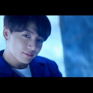 The #BTS takeover won't stop! The VT x BTS perfurme is here, and it's available at the ODK SHOP. Now is your chance to become BTS 😲 | ZAPZEE