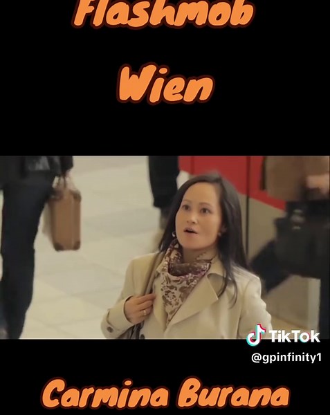 Flashmob Surprise in Vienna Featuring Carmina Burana