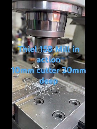 Thiel 158 mill. #Toolroom mill#Universal milling machine #Thiel #machinist