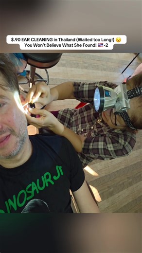 $.90 EAR CLEANING in Thailand (Waited too Long!) 😮 You Won’t Believe What She Found! 🇹🇭-2