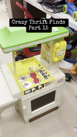 Crazy Thrift Finds Part 15 - The Little Tikes Vintage Play Kitchen!! #nostalgia #thriftstorefinds #thrifting #PlayKitchen #littletikes #retrotoys #pretendplay #childhoodmemories | CPJ Collectibles