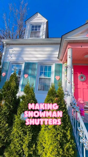 ❄️Do we bedazzle the hats? ☃️ Heyyyyyy Sooo to start: if you’re my neighbor I’m sorry but my shutters had to have a winter makeover and I’m out here doing the most 💖✨ I saw someone make nutcrackers out of shutters and so I had this fun idea to do them too but in snowmen/people 🙃☃️I saw a photo of similar ones online but I had to gaudify mine! Truly this holiday DIY is soooo fun and easy and I think anyone could do it! You just need some spray paint and a host of craft store supplies lololol 💖