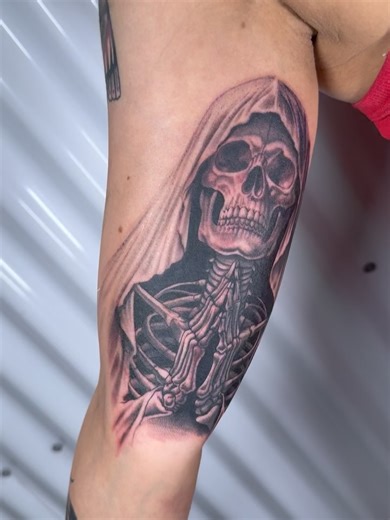 Jeremy Dinet on Reels