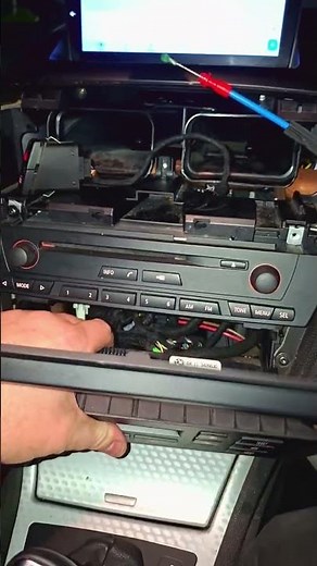bmw Automatic climate control not working or loose connector #autoelectrician ##trendingshorts