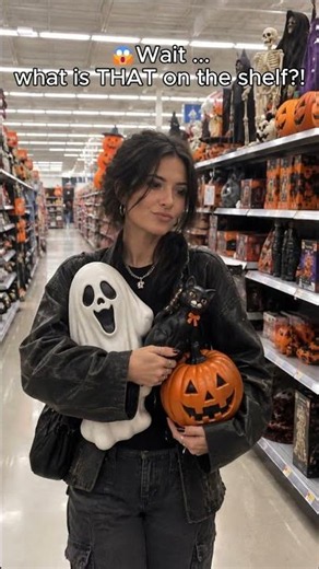 Halloween Window Projector👇🎃https://hauntview.store/products/the-hauntview-projector #halloween
