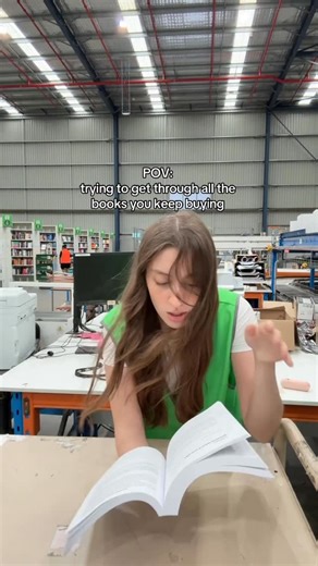 Booktopia on Instagram: "And it doesn’t help that there’s a Black Friday sale on Booktopia 😮‍💨"