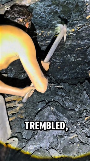 71K views · 604 reactions | #usareelsCoal mining process #mining #shorts #USA #minecraft #shorts #underground | Black Diamond | Facebook