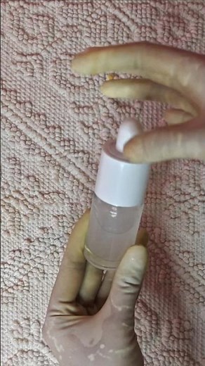 Make Your Own Frankincense Serum at Home #FrankincenseSerum #DIY